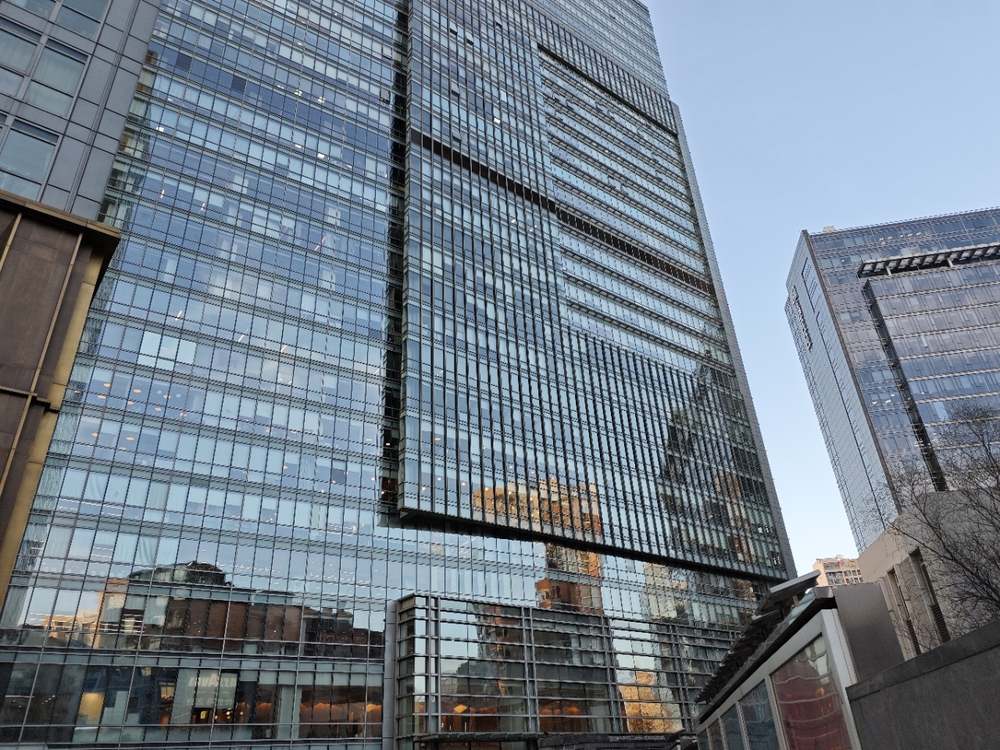 远洋国际中心外观图1